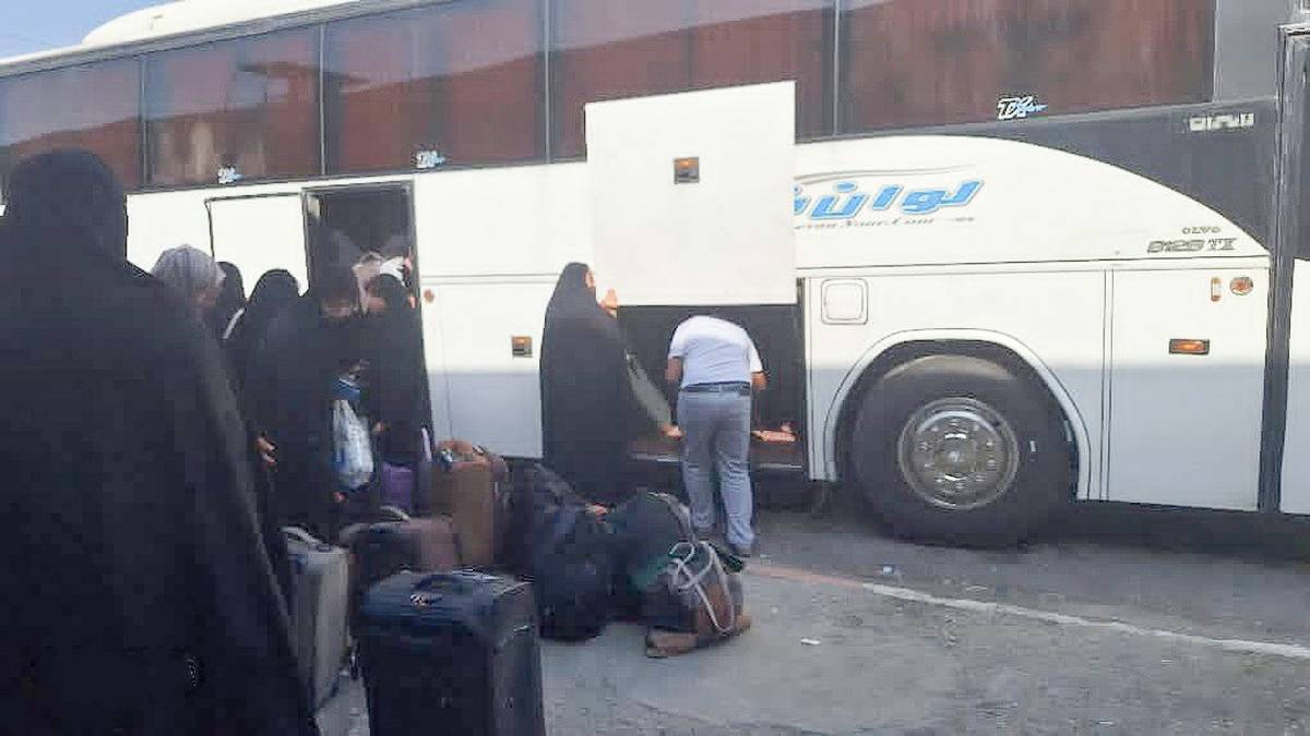 اعزام دانش آموزان مددجوی رودانی به اردوی زیارتی