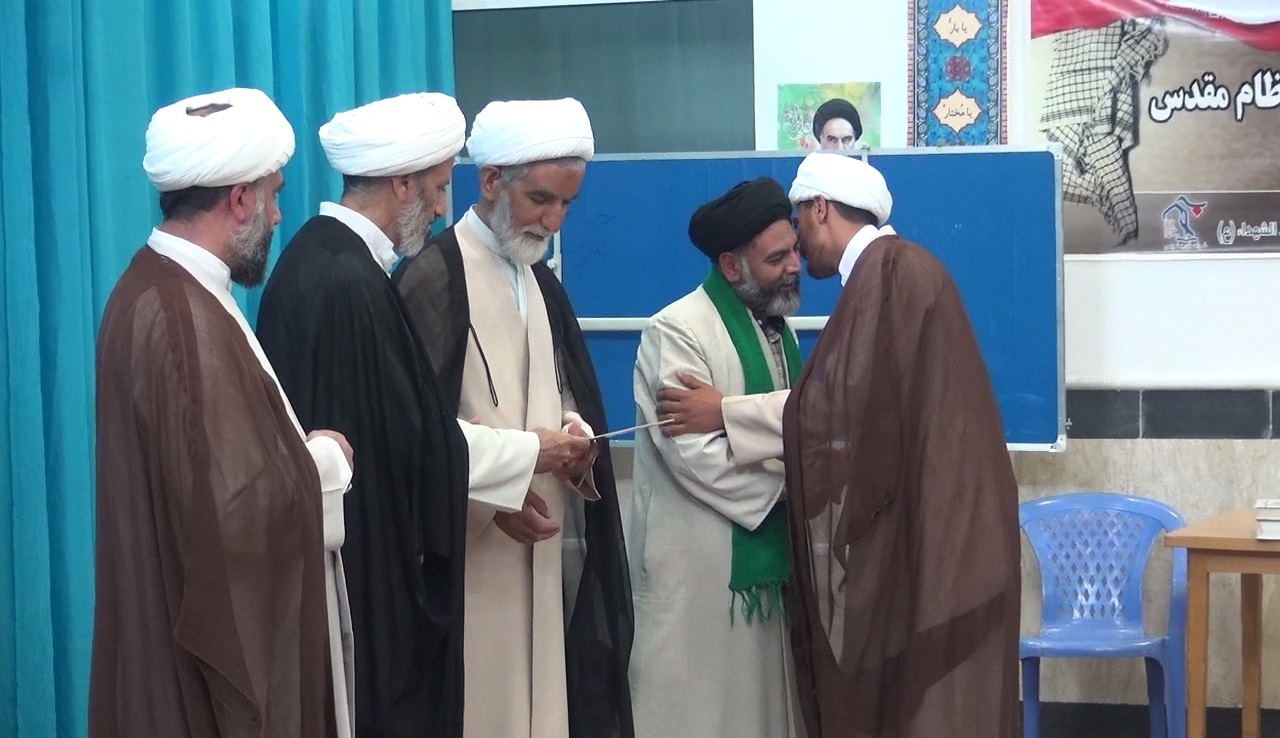 تجلیل از ۲۰ طلبه برتر حوزه علمیه بیرجند