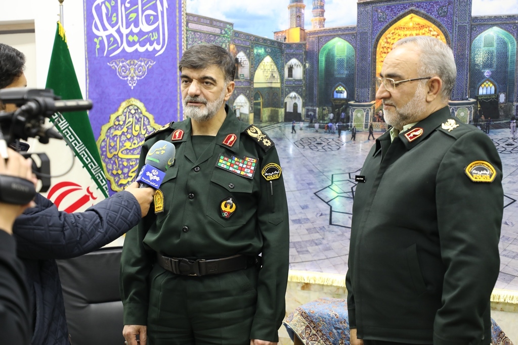 نهضت 100 هزار واحد سازمانی در فراجا ادامه دارد نهضت 100 هزار واحد سازمانی در فراجا ادامه دارد