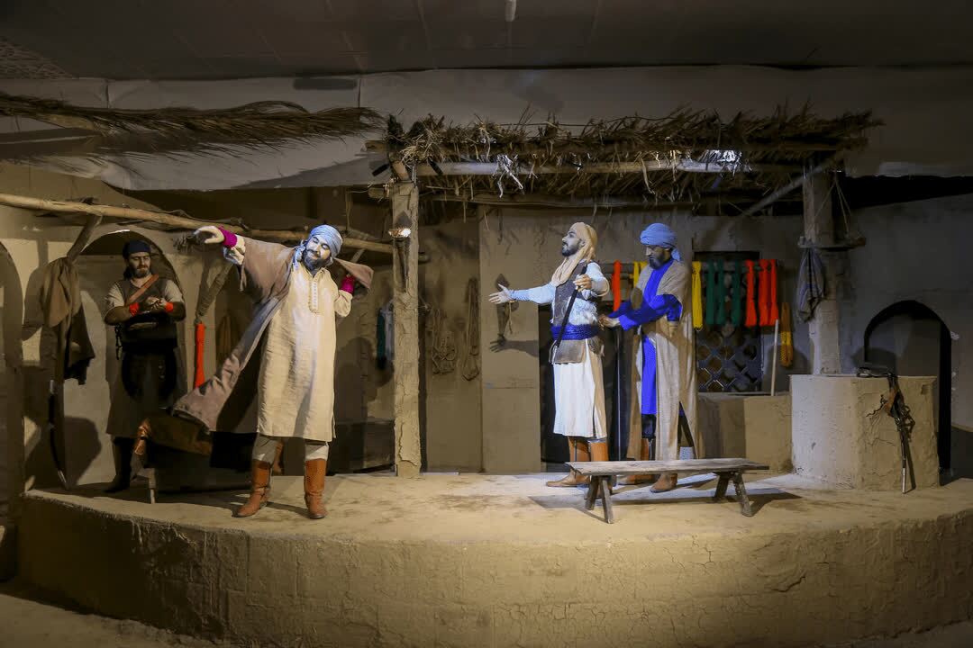 برپایی سوگواره نمایشی «کوچه بنیهاشم» در قم برپایی سوگواره نمایشی «کوچه بنیهاشم» در قم