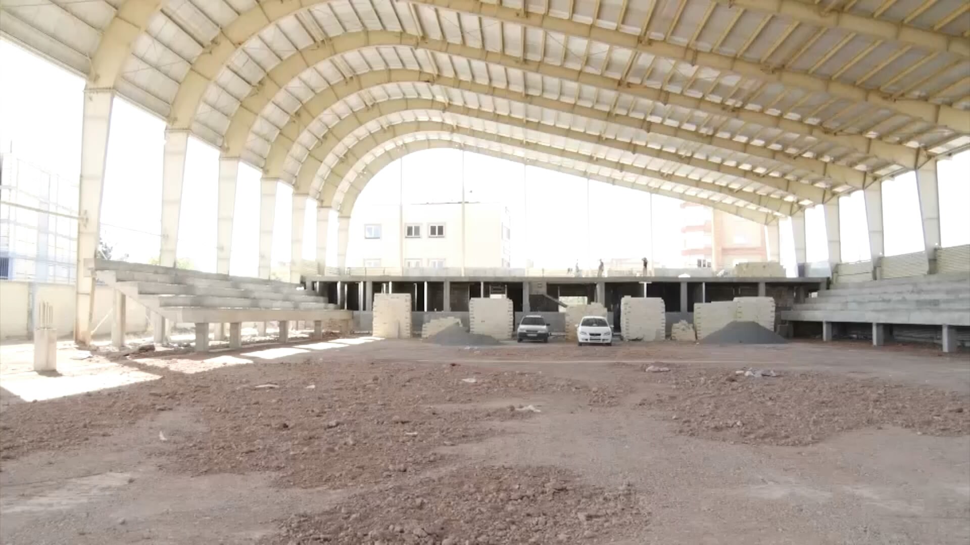 تعیین تکلیف طرح‌های نیمه کاره ورزشی