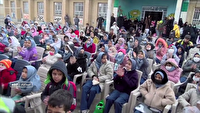 حضور تماشاخانه سیار جشنواره کودک و نوجوان امروز دراسدآباد