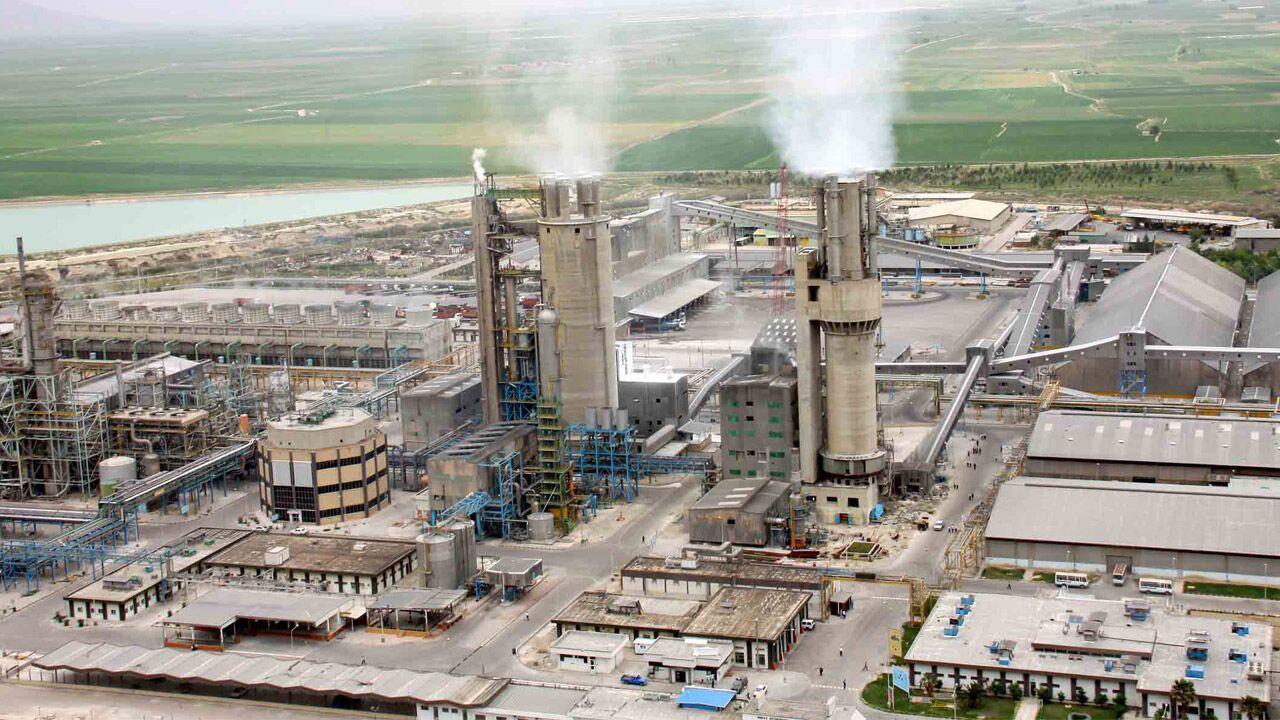 اشتغالزایی و افزایش ثورت ملی با اجرای فاز دوم پتروشیمی ماهشهر اشتغالزایی و افزایش ثورت ملی با اجرای فاز دوم پتروشیمی ماهشهر