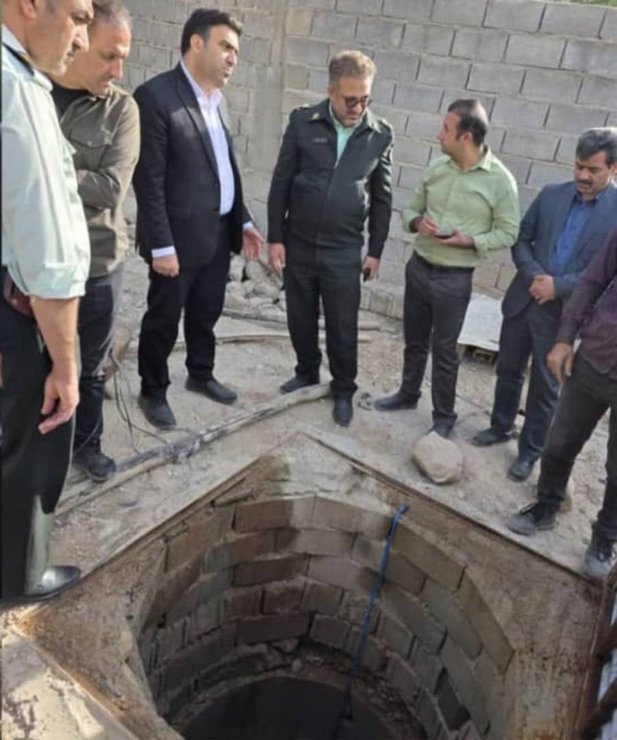 توقف و جمع‌آوری لوله‌های انتقال غیرمجاز آب به باغ‌های جهرم