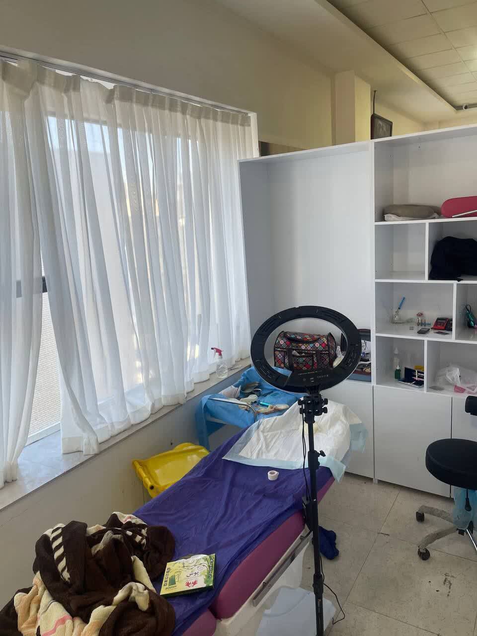 پلمب مرکز غیر مجاز کاشت مو و لیزر